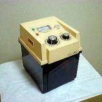 初期の据え置き型電気分解生成器の写真